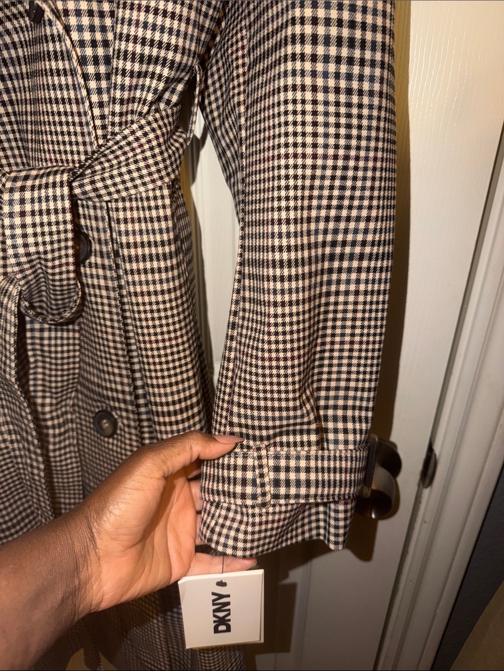 DKNY Black & White Houndstooth Double-Breasted Trench Coat with Detachable Hood - Picture 7 of 14